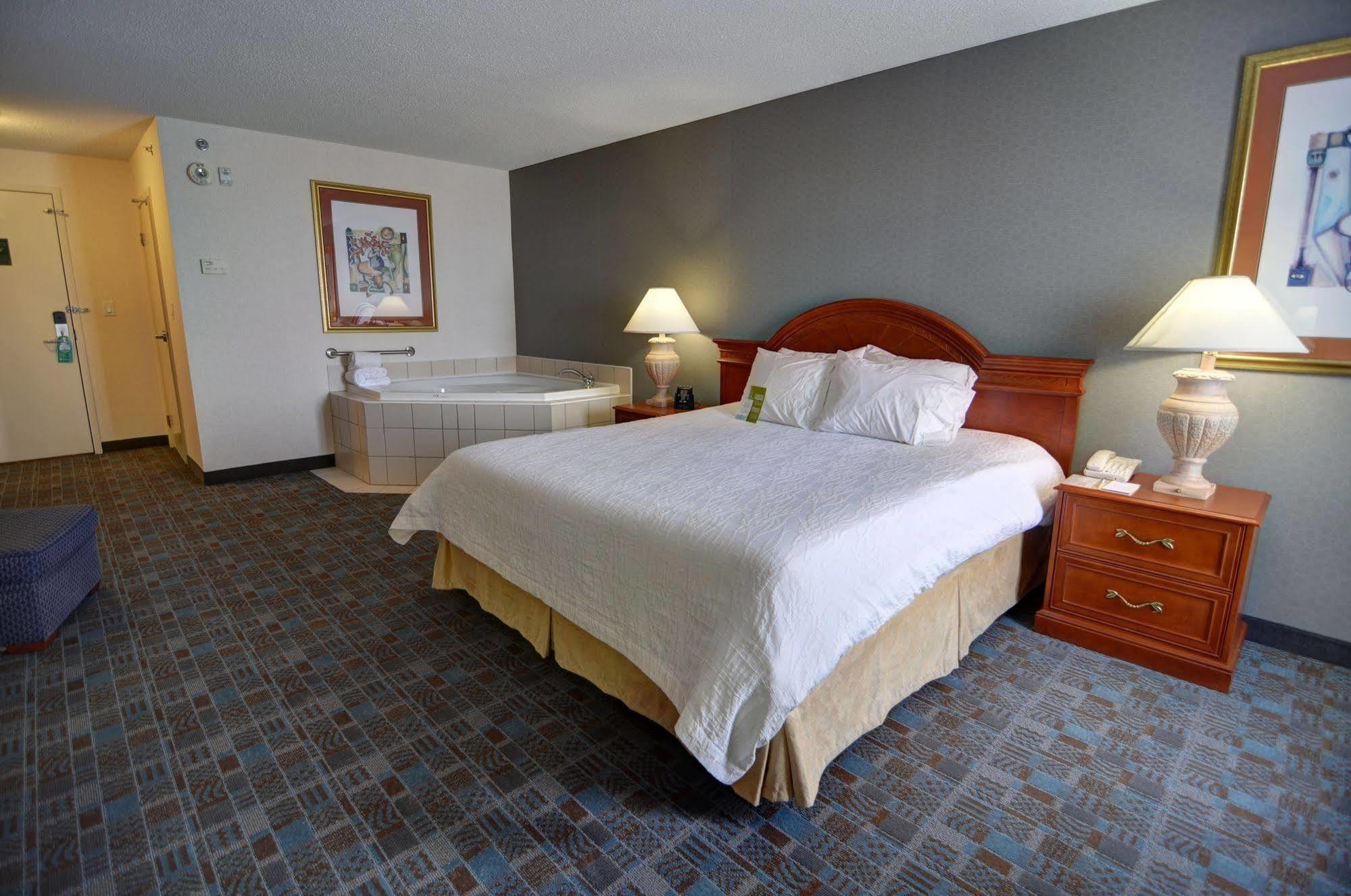 Hilton Garden Inn Toronto-Oakville Eksteriør bilde